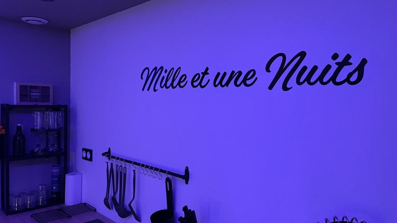 Mille et une nuit, appartement en RDC avec exterieur et parking Dole Extérieur photo