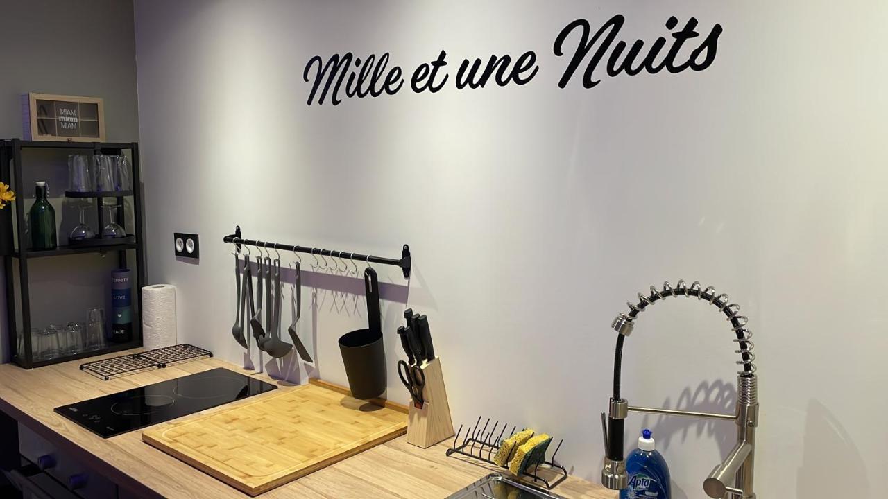 Mille et une nuit, appartement en RDC avec exterieur et parking Dole Extérieur photo